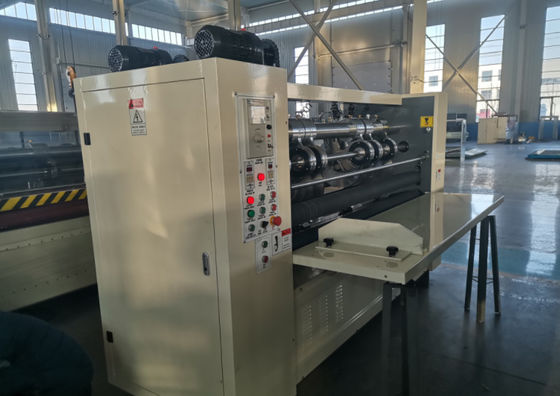 Máquina de corte de papel de casca de mel com homologação CE 100 m/min BFY-2500HCSS-E
