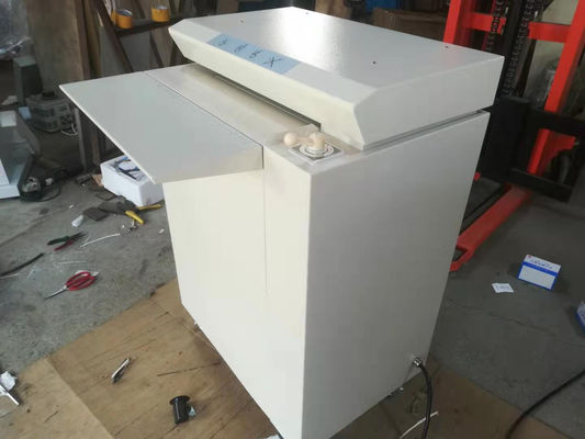 2.2KW Corte de papel industrial 12m/min Máquina de trituração de cartão 380V / 50HZ